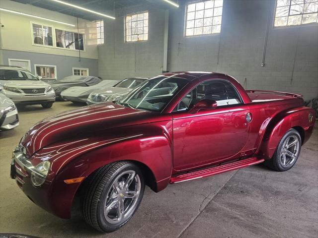 used 2004 Chevrolet SSR car, priced at $15,900