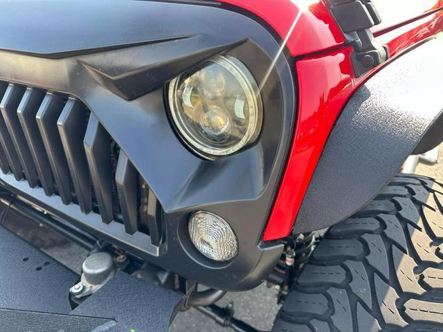 used 2016 Jeep Wrangler Unlimited car, priced at $15,900