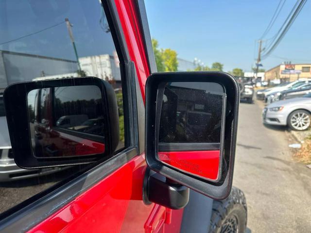 used 2016 Jeep Wrangler Unlimited car, priced at $15,900