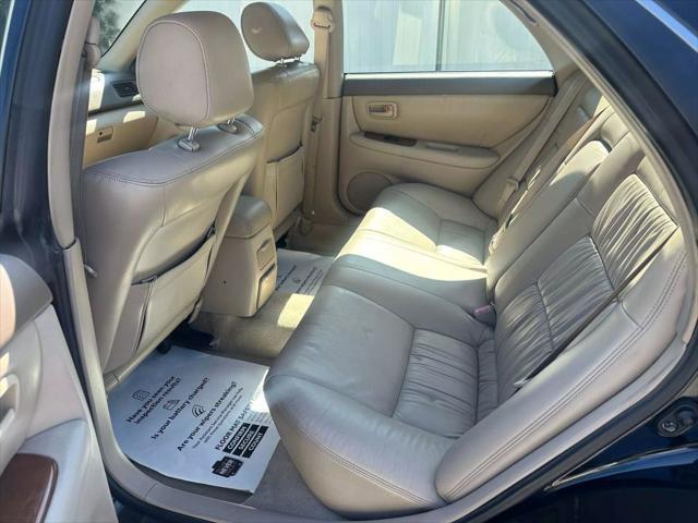 used 1998 Lexus ES 300 car, priced at $2,995