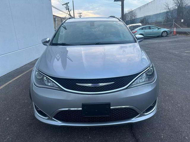 used 2018 Chrysler Pacifica car, priced at $15,900