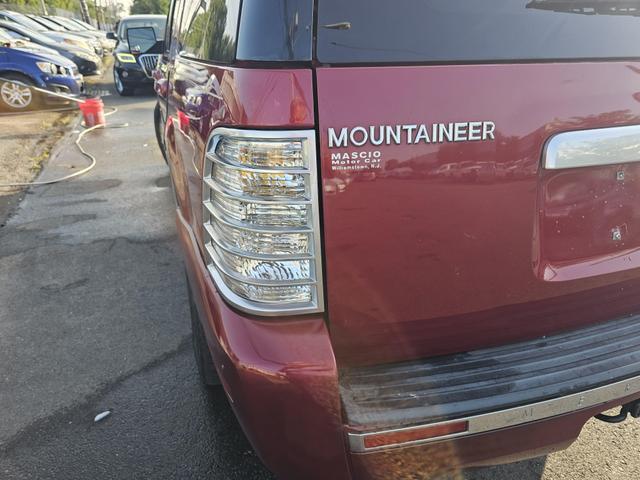 used 2006 Mercury Mountaineer car, priced at $3,900