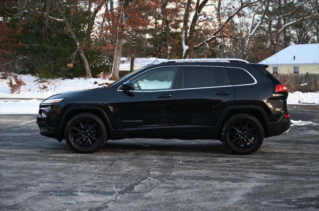 used 2015 Jeep Cherokee car, priced at $15,495