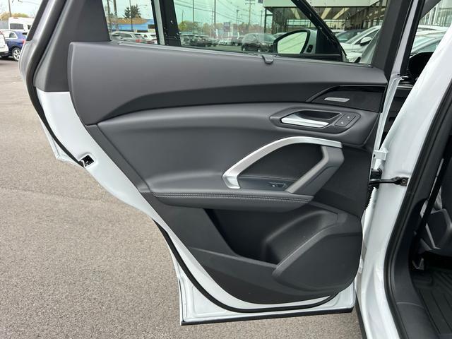 new 2025 Audi Q5 car, priced at $62,080