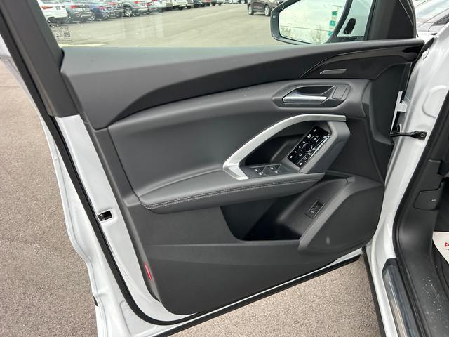 new 2025 Audi Q5 car, priced at $62,080