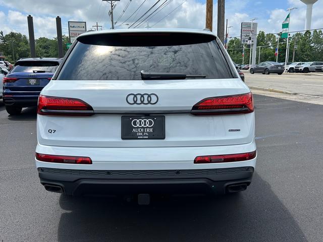 new 2025 Audi Q7 car, priced at $74,810