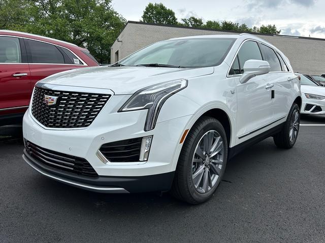 new 2025 Cadillac XT5 car, priced at $58,015