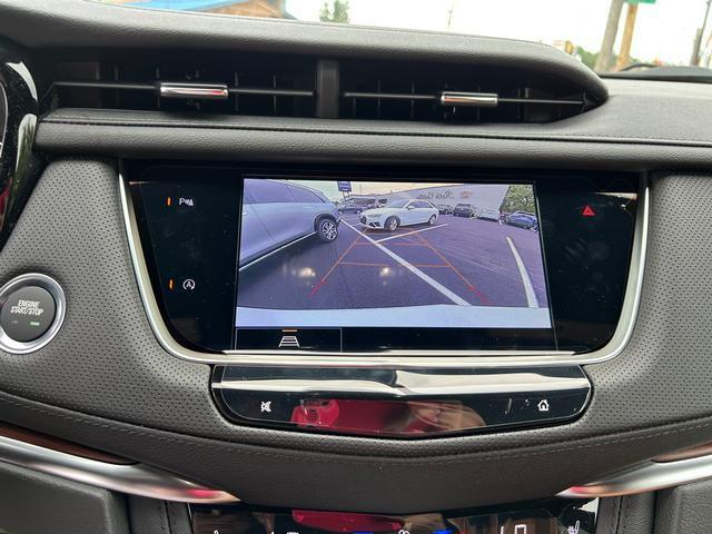 new 2025 Cadillac XT5 car, priced at $58,015