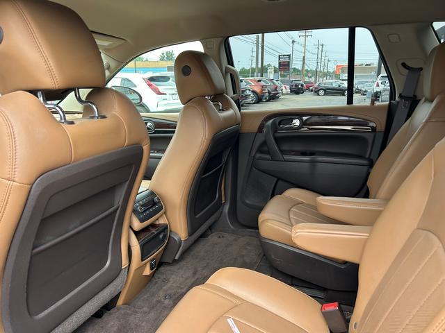 used 2015 Buick Enclave car, priced at $15,950