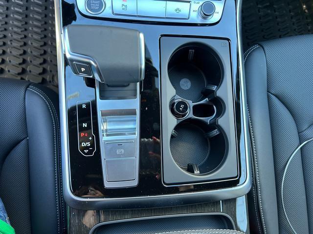 new 2026 Audi Q7 car, priced at $78,445