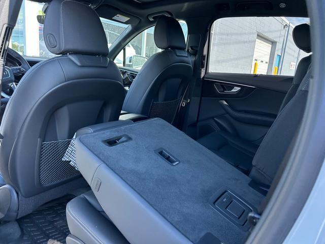new 2026 Audi Q7 car, priced at $78,445