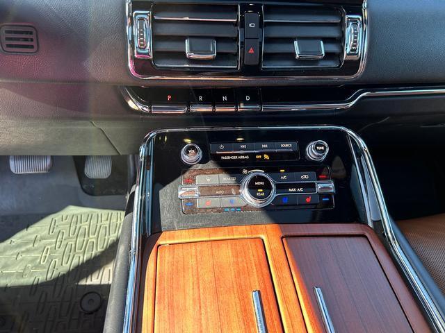 used 2020 Lincoln Navigator car, priced at $40,720