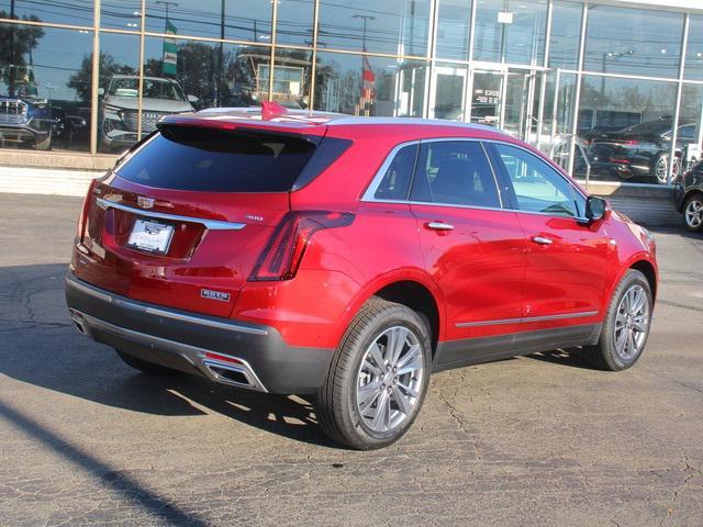 new 2025 Cadillac XT5 car, priced at $60,115