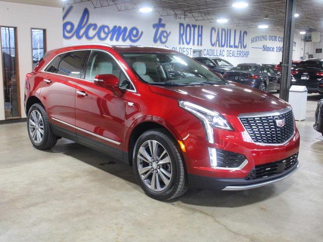 new 2025 Cadillac XT5 car, priced at $59,990