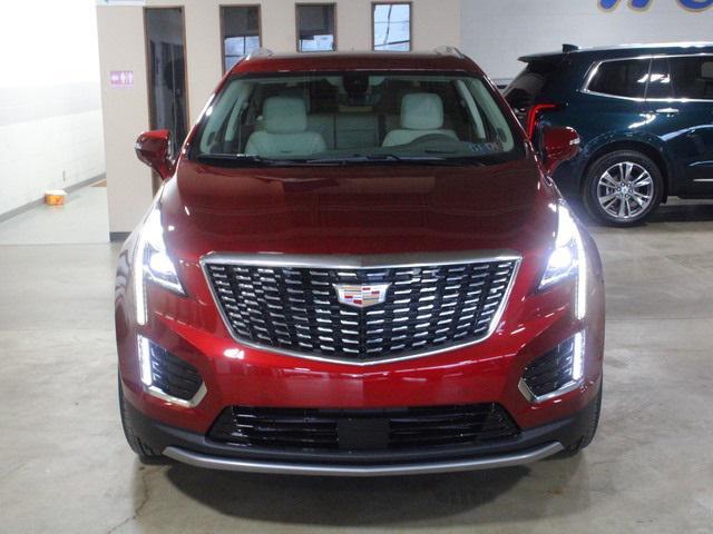 new 2025 Cadillac XT5 car, priced at $59,990