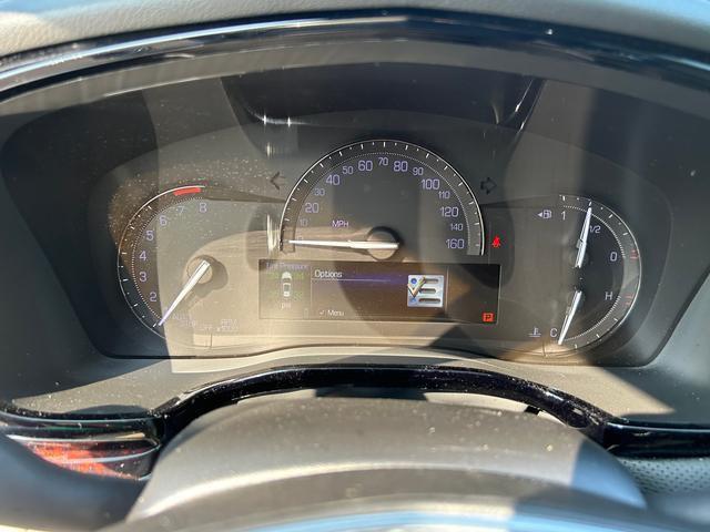 used 2019 Cadillac XT5 car, priced at $18,940