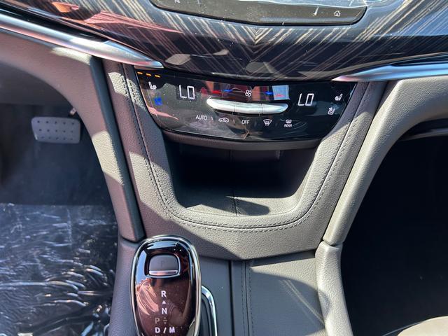 new 2025 Cadillac XT6 car, priced at $61,540