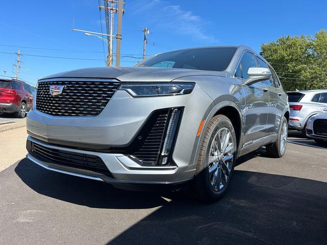new 2025 Cadillac XT6 car, priced at $61,540