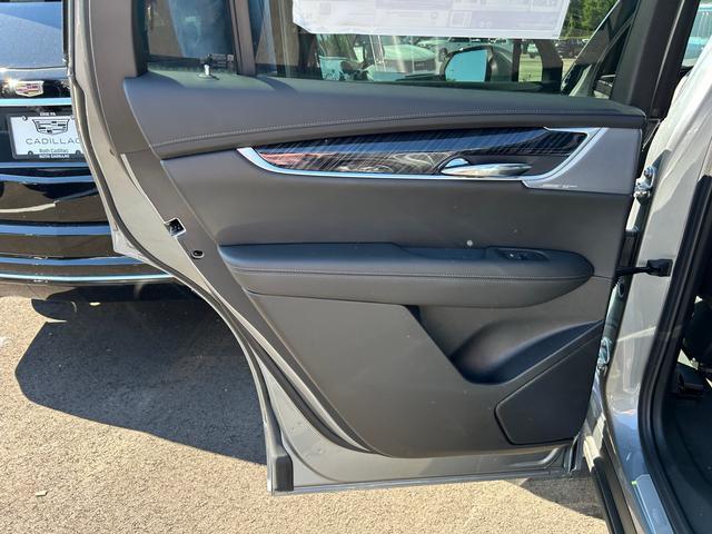 new 2025 Cadillac XT6 car, priced at $61,540