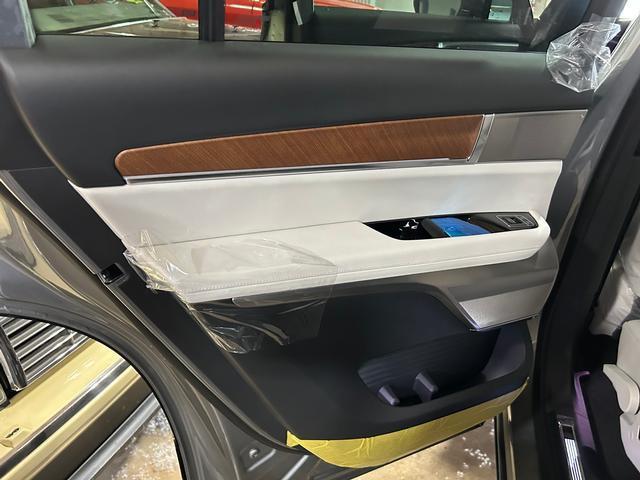 new 2026 Cadillac VISTIQ car, priced at $80,285
