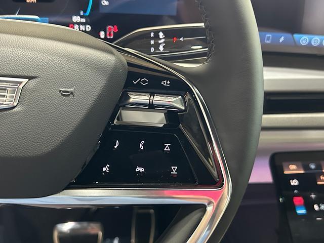 new 2026 Cadillac VISTIQ car, priced at $80,285