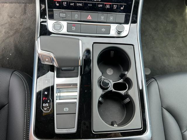 new 2025 Audi Q8 car, priced at $86,615