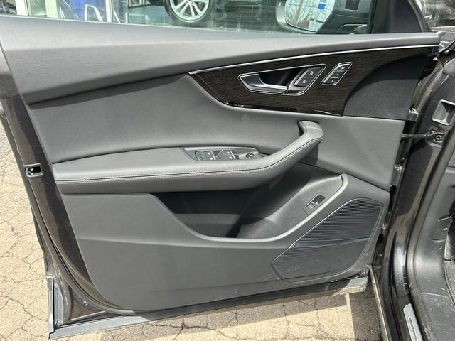 new 2025 Audi Q8 car, priced at $86,615
