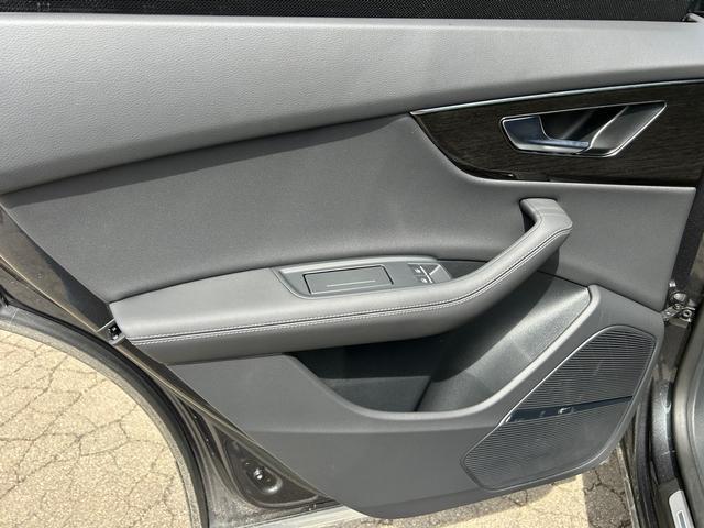 new 2025 Audi Q8 car, priced at $86,615