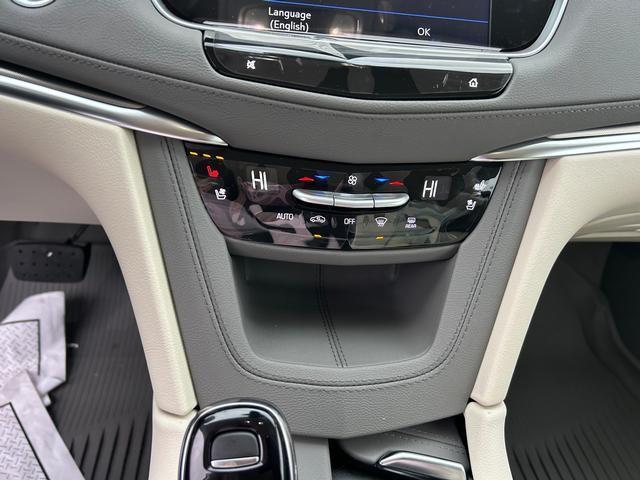 new 2026 Cadillac XT5 car, priced at $60,895