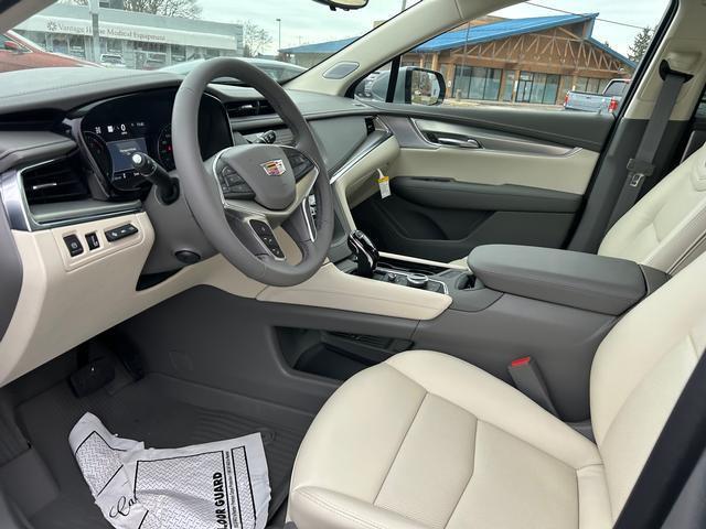 new 2026 Cadillac XT5 car, priced at $60,895
