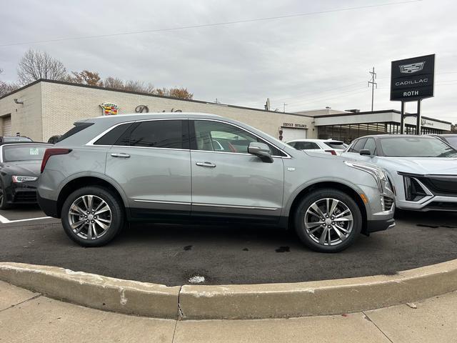 new 2026 Cadillac XT5 car, priced at $60,895