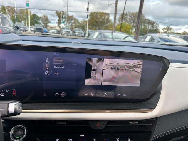 used 2024 Buick Envision car, priced at $39,950