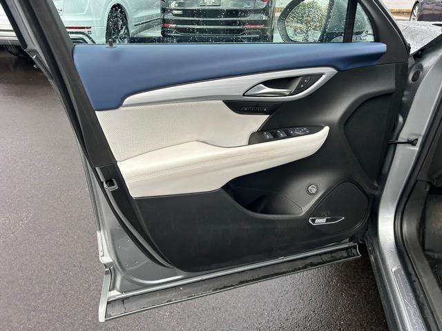 used 2024 Buick Envision car, priced at $39,950