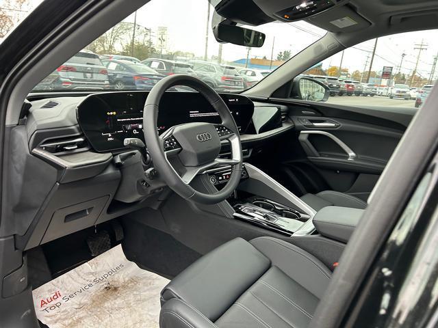 new 2025 Audi Q5 car, priced at $60,975