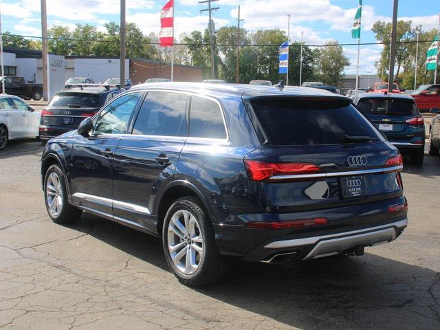 new 2025 Audi Q7 car, priced at $75,800