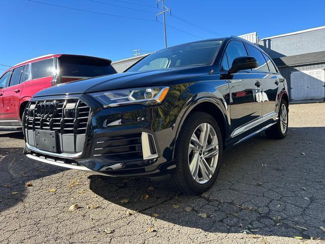 used 2022 Audi Q7 car, priced at $35,950