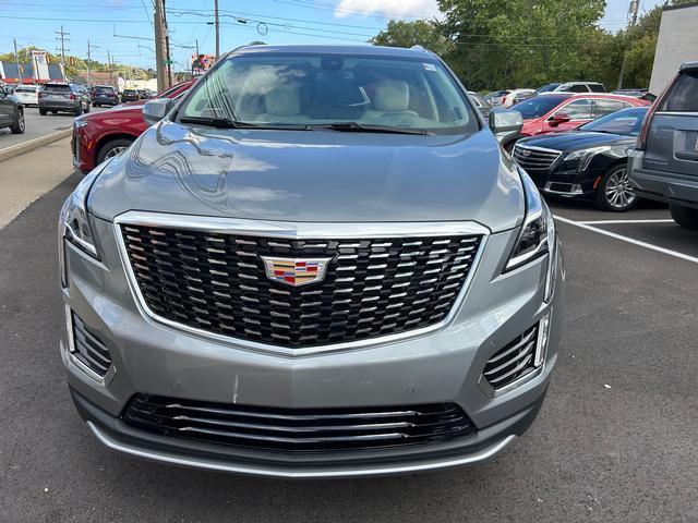 new 2025 Cadillac XT5 car, priced at $54,465