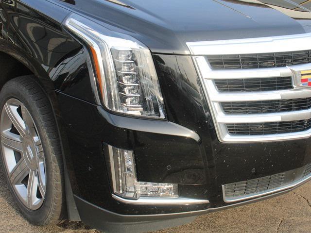 used 2020 Cadillac Escalade car, priced at $46,950