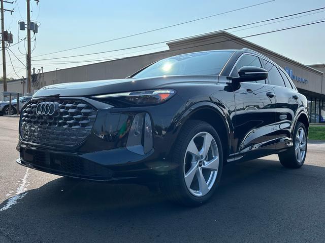 new 2025 Audi Q5 car, priced at $60,550