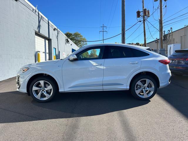 new 2025 Audi Q5 car, priced at $64,180