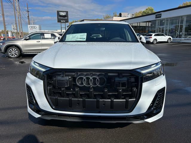 new 2026 Audi Q7 car, priced at $78,445