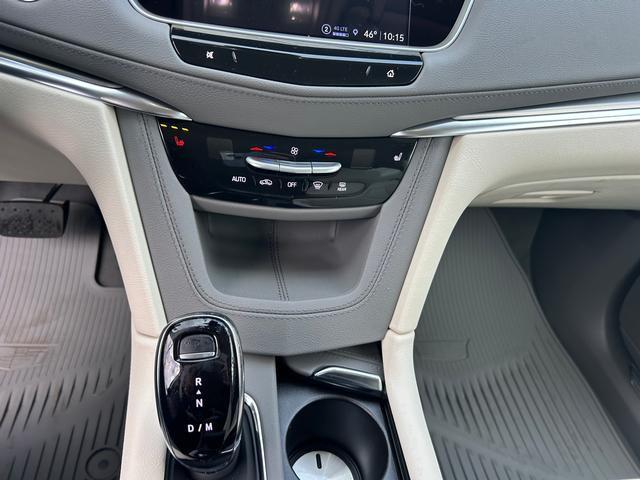 new 2025 Cadillac XT5 car, priced at $55,090