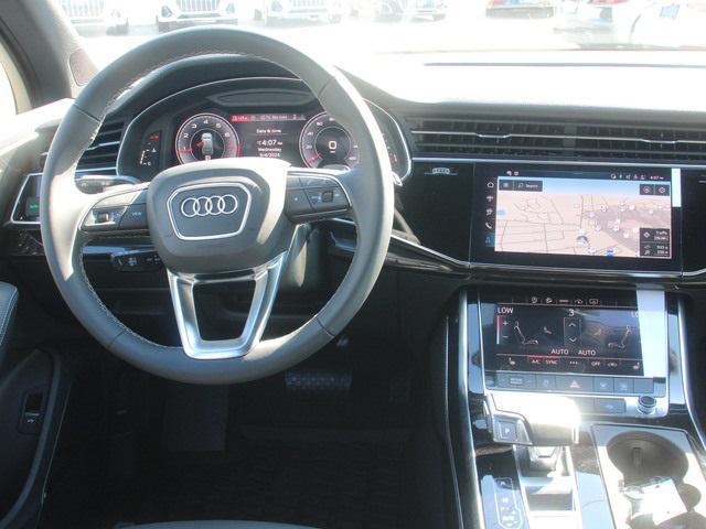 new 2025 Audi Q7 car, priced at $68,680