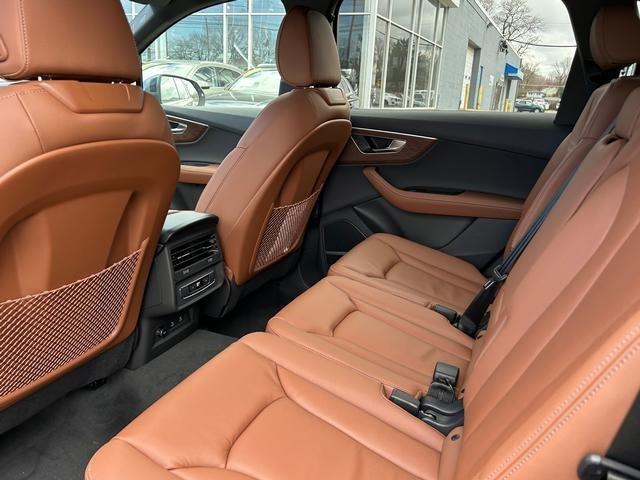 used 2025 Audi Q7 car, priced at $59,950