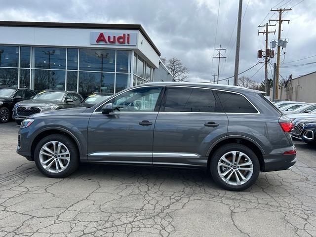 used 2025 Audi Q7 car, priced at $59,950