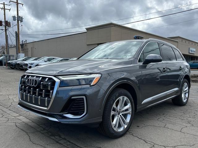 used 2025 Audi Q7 car, priced at $59,950
