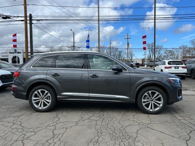 used 2025 Audi Q7 car, priced at $59,950