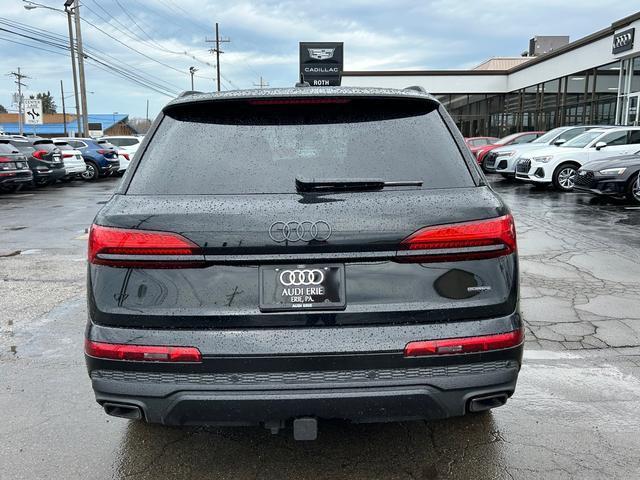 new 2025 Audi Q7 car, priced at $71,435