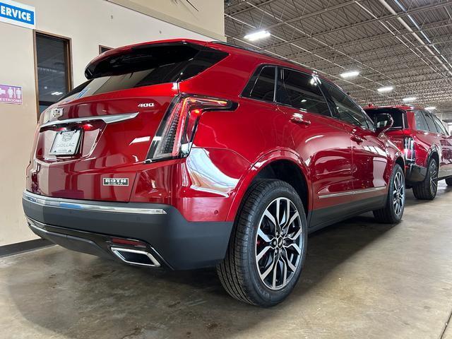 new 2025 Cadillac XT5 car, priced at $67,030