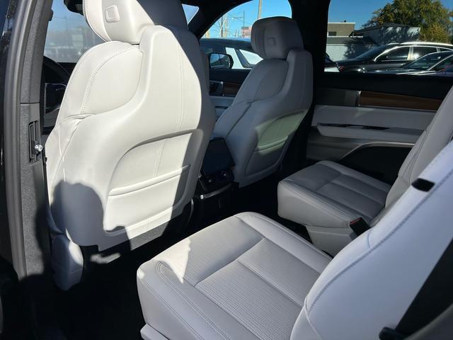 new 2026 Cadillac VISTIQ car, priced at $80,515